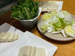 -额尔敦传统涮.冰煮羊火锅(乌兰察布体育场店)
