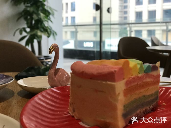 hy coffee美容美甲护肤(吾悦店)彩虹慕斯图片