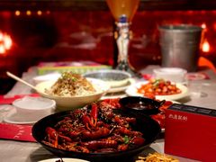 -巴厘龙虾·榜首油焖大虾(洞庭·艺术洋房店)