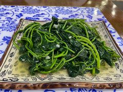-范饭椰林川湘味海鲜·椰子鸡(三亚湾椰梦长廊店)