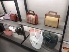 -CHARLES&KEITH(城西银泰店)