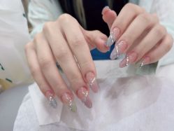 -尤米一站式美甲美睫