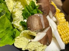 -东椰·海南椰子鸡火锅(朝阳门店)