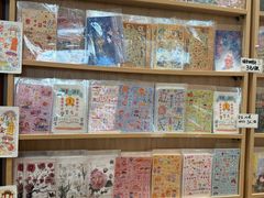 -猫的天空之城概念书店(印象城购物中心店)