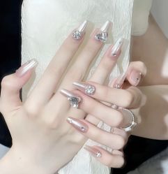 -斯馨·健康美甲美睫