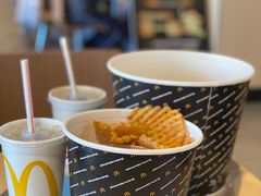 -麦当劳(军博店)