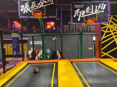 -Tenker Club弹刻极限主题公园 · 蹦床 · 团建 · 生日派对(大关店)
