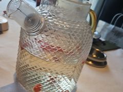 -八府香鸭·啫啫煲(华山路店)