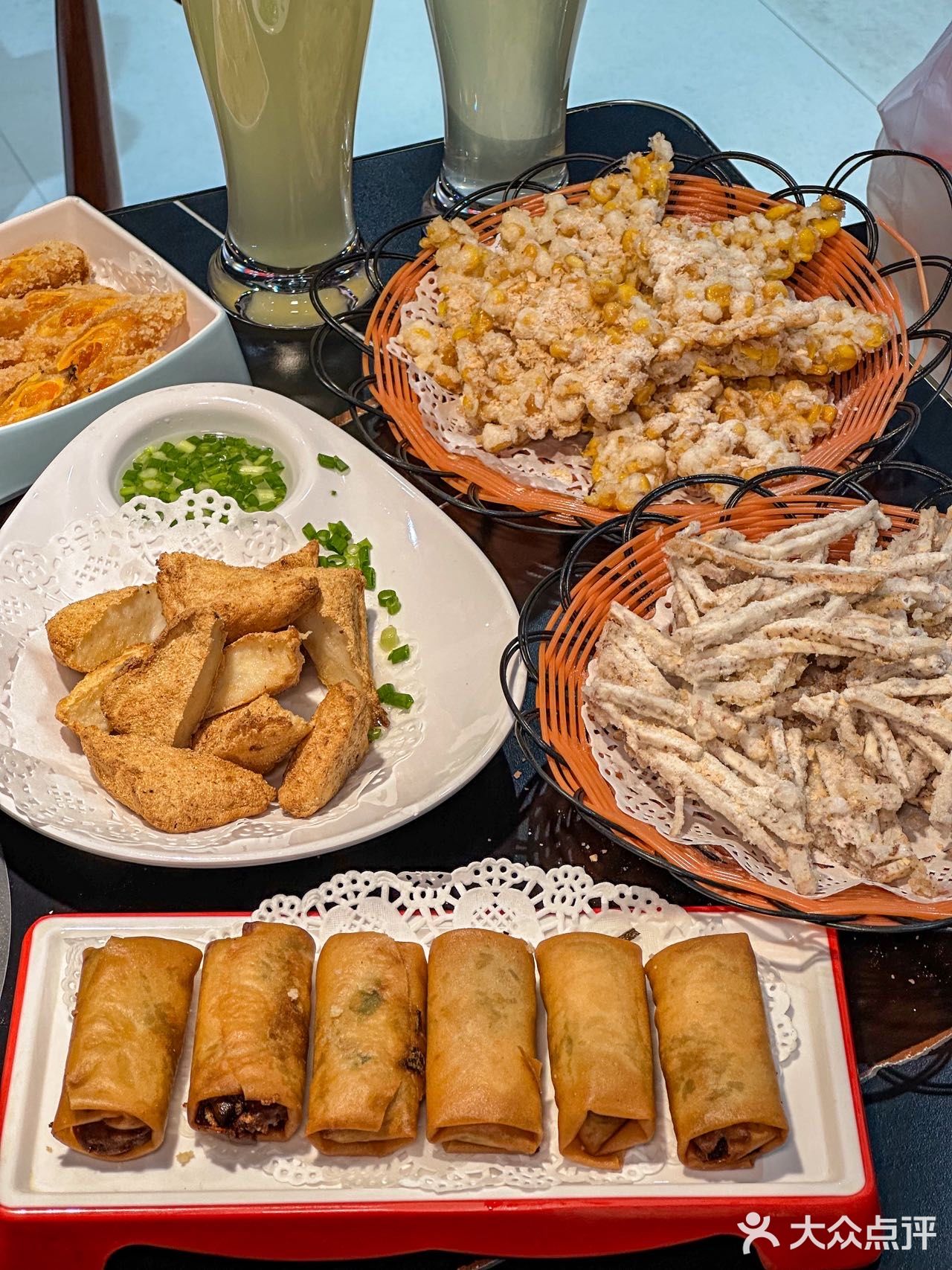 都是好传统又地道的潮汕美食… 这居然在一家店