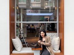 -Line 咖啡(石厦花园店)