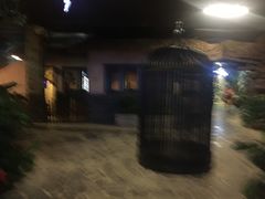 -泉城欧乐堡戏水湾艺术养生温泉