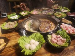 -烂摊摊火锅集市(河北总店)