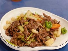 泡椒藕带炒牛肉-梦林夕烧酒档
