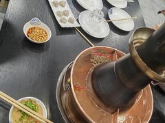 -楼外楼大刀肉传统火锅居(幸福街店)