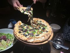 -九月里.自由花园餐厅