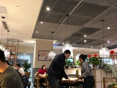 大堂-德香苑脆皮烤鸭·经典(爱融荟城店)