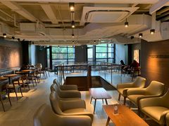 -星巴克(杭州湖滨银泰E区店)