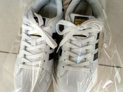 清洗保养-京伟修鞋洗鞋奢侈品皮具护理店