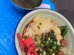 -吴八两面(华宇·北城中央店)