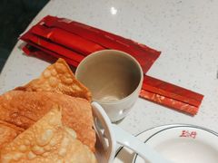 -三人行骨头王火锅(长寿店)