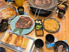 -合易泓烤肉·海肠捞饭(火车站店)