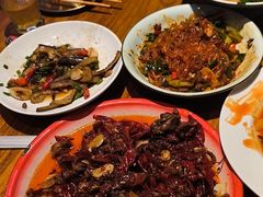 -柴窝堡22号辣子鸡·传承新疆菜