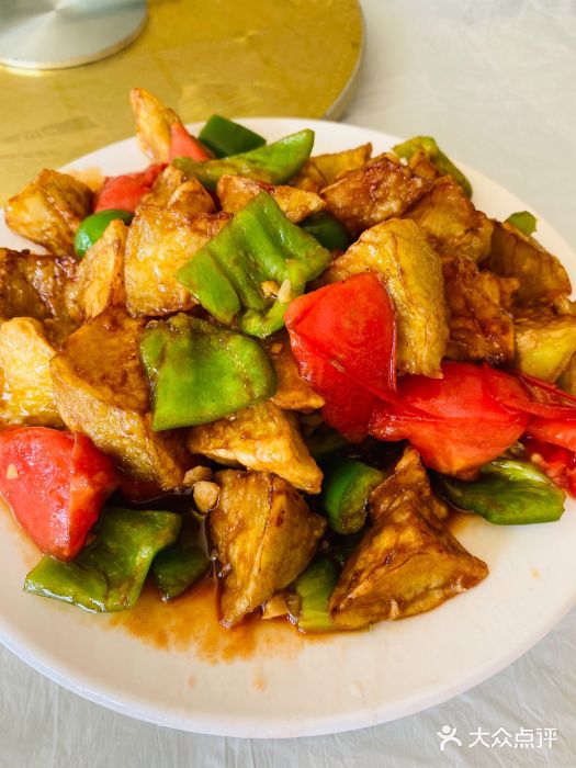 飞飞居农家饭烧茄子图片