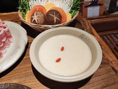 -东巴人鱼豆花火锅(幸福街店)