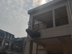 -王府井奥莱临潼小镇(临潼店)