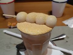 白玉豆乳冰拿铁-MIKAKU(万达广场上海宝山店)