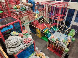 -玩元素·家庭游乐成长中心(香格里拉店)