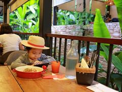 -植物园哈利亚餐厅