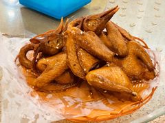 盐焗乳鸽-煲煲掂风味煲仔饭餐厅(西区店)