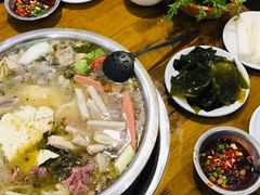荤豆花-泸州酸菜豆花火锅川师店