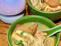 -花菇朵·云山雀 ll 野生菌锅·野果酸汤·精品滇菜(万柳店)