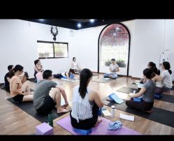 -兴亚瑜伽20年老馆