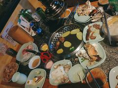 -釜御山海鲜烤肉火锅自助(新城市中心店)