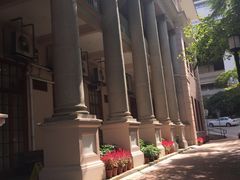 -香港大学