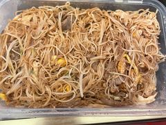 牛肉鸡蛋炒米粉-贞姨美食·老字号海鲜大排档