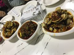 -凤凰路何眼镜香辣蟹(花果园店)