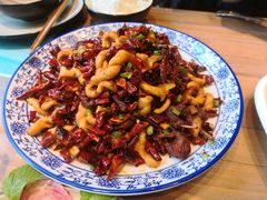 -临界音乐酒馆·小龙虾·江湖菜(华熙LIVE·鱼洞店)