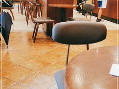 大堂-星巴克臻选(广州沙面店)