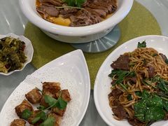 -陆记鹅庄·潮汕菜·狮头鹅(大仟里店)