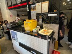 柜台-富乐满韩国正宗炸鸡韩国料理(虹泉路店)