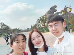 -七彩云南欢乐世界