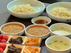 -裕兴记•蟹黄面馆(人民广场店)