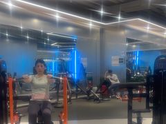 -Hi GYM嗨健身(泥城店)