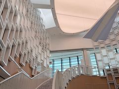 -广州市白云区图书馆