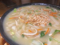 -洛阳面馆(红专路店)