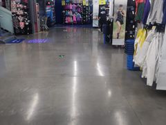 -迪卡侬(大英山店)